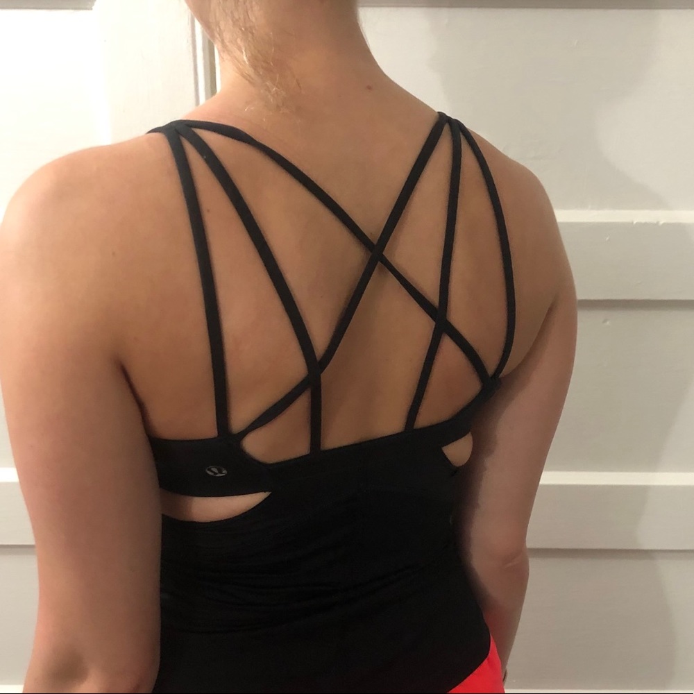 Lululemon black cut out strapy tank